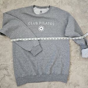 Club Pilates,crewneck,S ( Oversize)